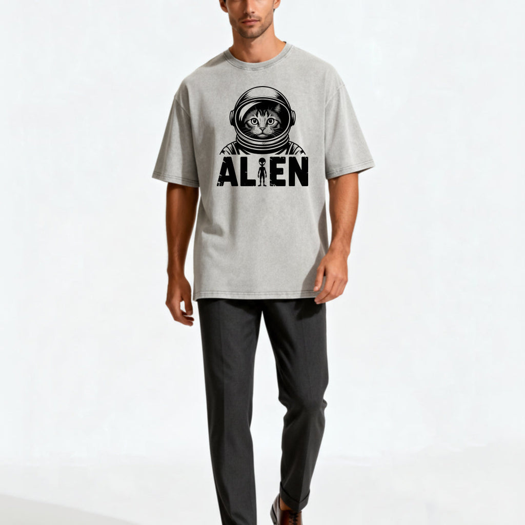 Vintage Space Cat Graphic Washed T-Shirt